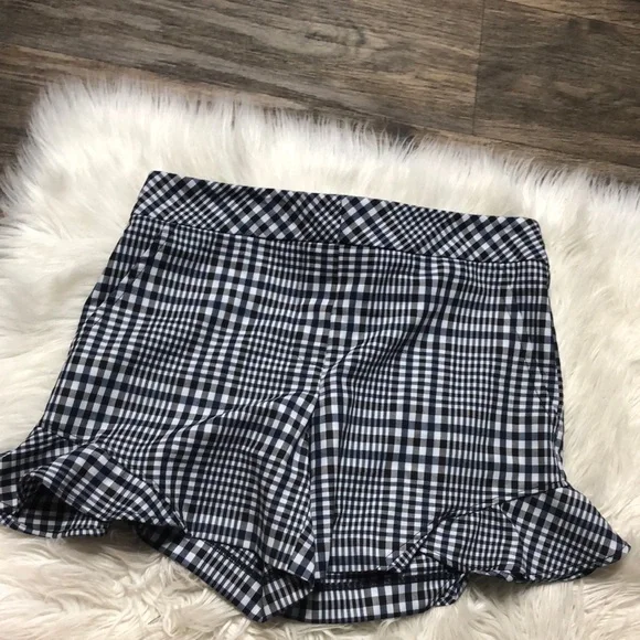 NWT Trina Turk Darton Plaid Shorts size 2 - Picture 2 of 7